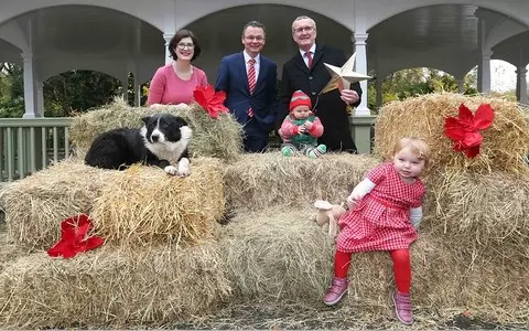 Live animal crib opens in Dublin’s Stephen’s Green park