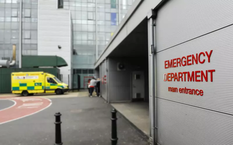 Irlandzkie szpitale na granicy wydolności? Jeden z pacjentów czekał 116 godzin