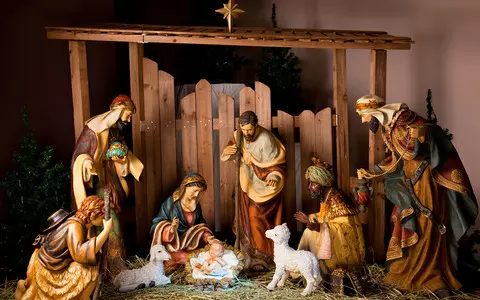 French courts order removal of Christmas crèches from town halls