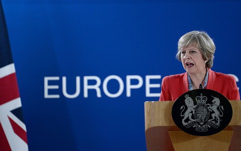 "Guardian" ujawnia: Co premier May naprawdę myślała o Brexicie? 