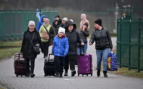 "Rzeczpospolita": River of aid from Poland