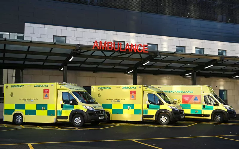 Brits told to take taxi to A&E amid NHS strikes - as just 15% will get ambulance