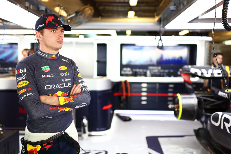 Formuła 1: Prawie 1 mln euro za superlicencję Verstappena
