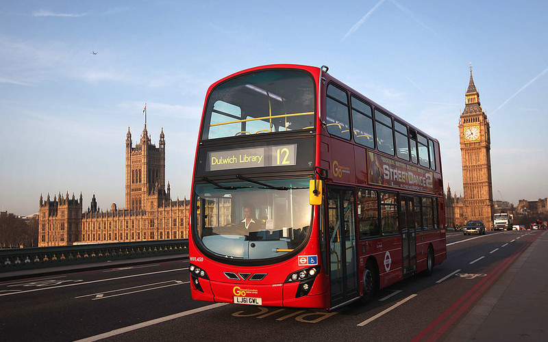 London bus drivers to stage fresh wave of strikes in late December and January