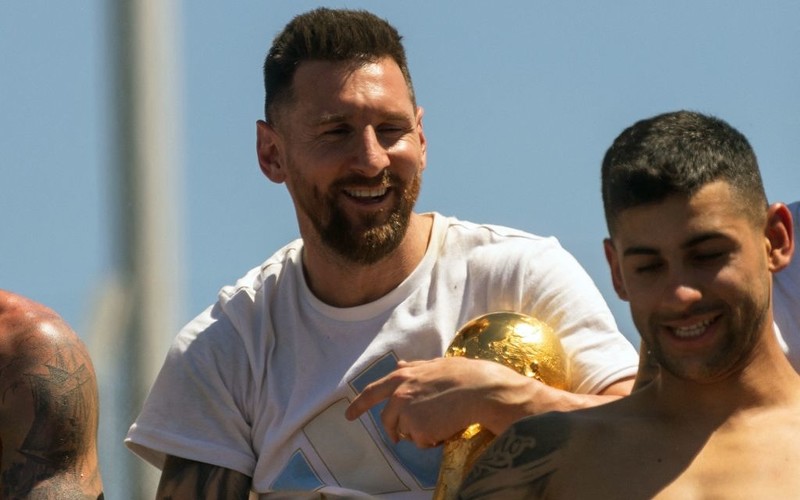 "Le Parisien": Messi przedłużył kontrakt z PSG