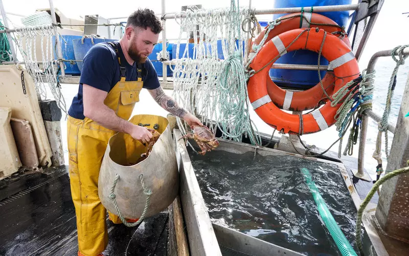 UE zatwierdziła umowę z UK w sprawie uprawnień do połowów na 2023 r.