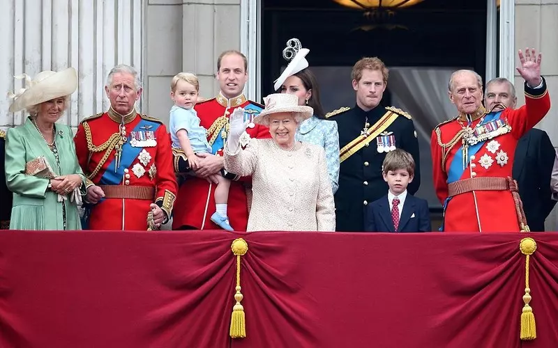 Eksperci: Monarchia w UK wciąż jest istotna, niezależnie od zmiany na tronie