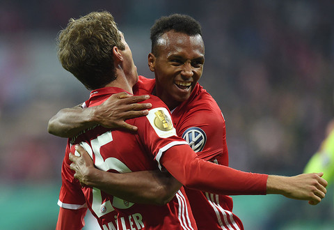 Puchar Niemiec: Awans Bayernu i Borussii Dortmund do 1/8 finału