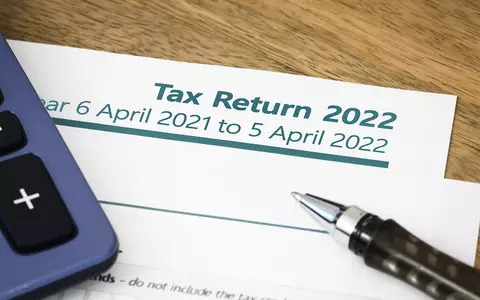 5.7m people have less than a month left to submit their tax return