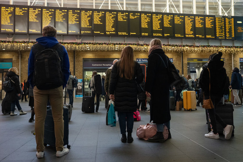 London commuters suffer fourth straight day of chaos as RMT launches new 48-hour walkout