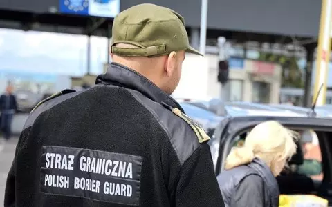 The number of attempts to illegally cross the Polish-Belarusian border fell by more than 60 per cent