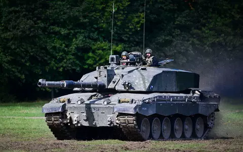 UK government confirmed plans to hand over tanks to Ukraine