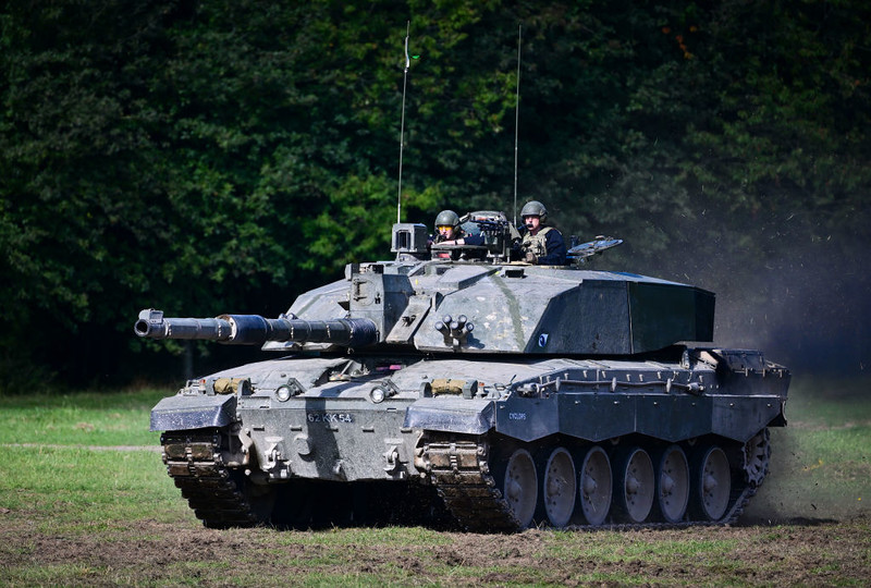 UK government confirmed plans to hand over tanks to Ukraine