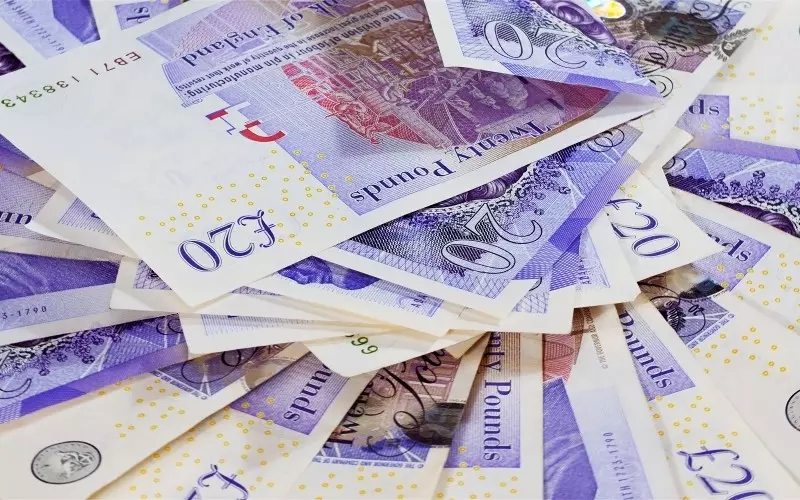 Raport: Budżet UK traci miliardy funtów z powodu nieściąganych podatków