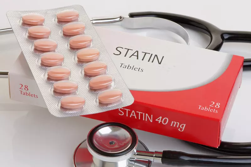 NHS rozważa podawanie leków obniżających poziom cholesterolu mieszkańcom Anglii