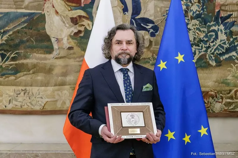 Konsul generalny RP w Grodnie Andrzej Raczkowski otrzymał nagrodę "Konsula Roku"