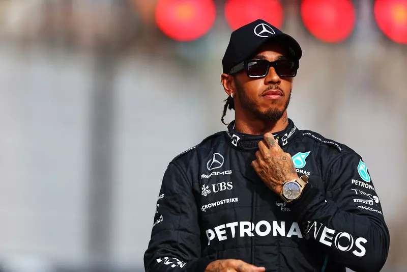 Formula 1: Hamilton contract negotiations at the finishing line