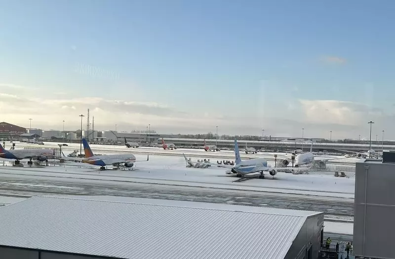 UK: Lotnisko w Manchesterze ponownie otwarte po przejściu intensywnych opadów śniegu