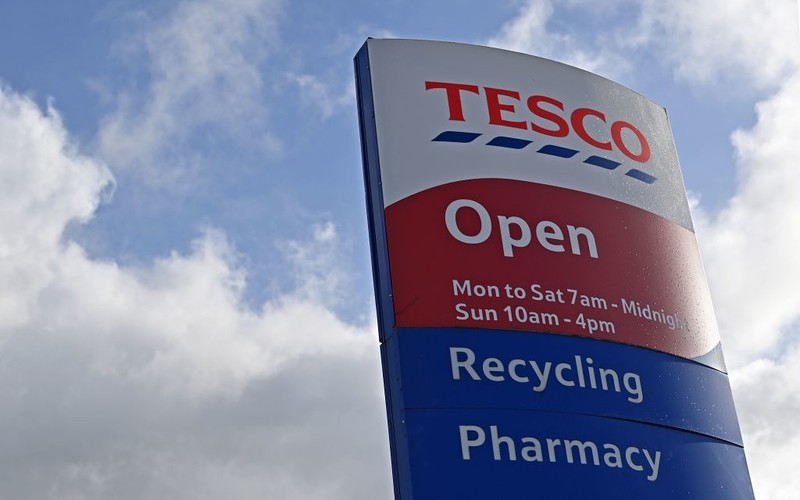 We're policing food firms over price hikes, Tesco chairman John Allan says