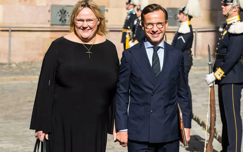 Szwecja: Żona premiera została pastorem