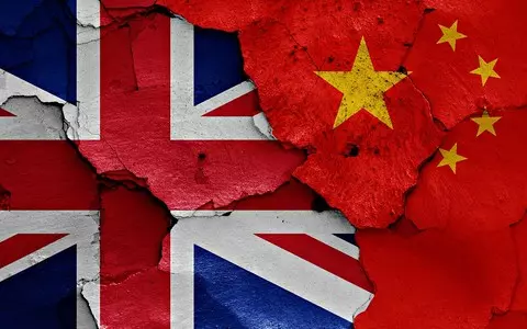 China buys out England. British politicians: 'It's worrying'