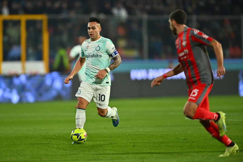 Liga włoska: Inter wiceliderem, Mourinho już gratuluje Napoli tytułu