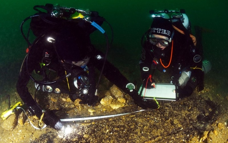 The wreck found off the coast of Sussex is the 17th-century Klein Hollandia ship