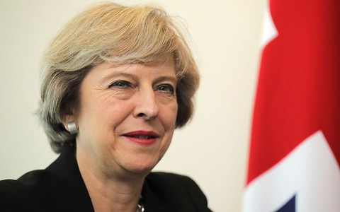 May zapewnia, że jej rząd zrealizuje Brexit