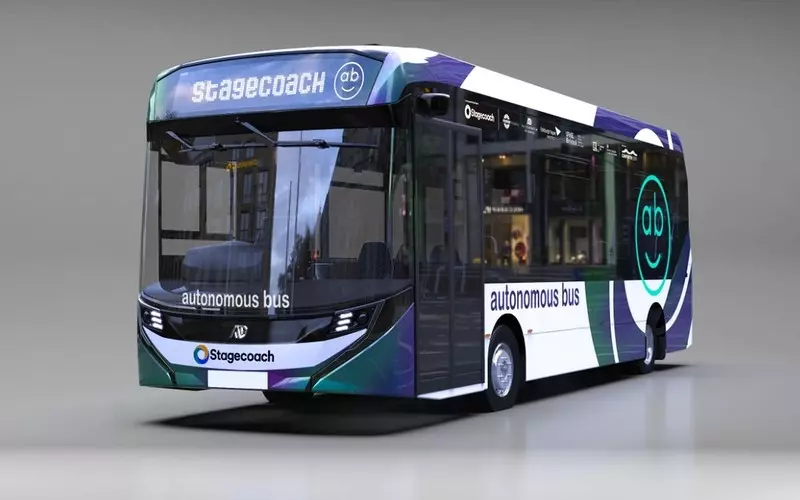 Edynburg: Wiosną uruchomiona zostanie "pierwsza na świecie" trasa autobusowa bez kierowcy