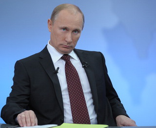 Tusk: Putin prowadzi grę polityczną. Nie należy w niej uczestniczyć