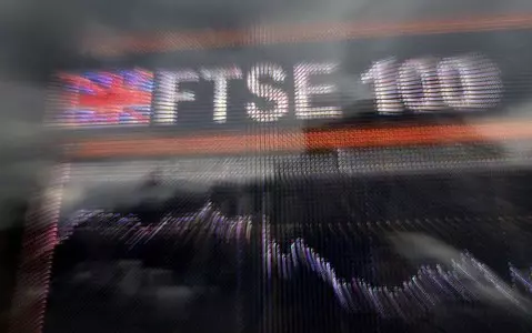 UK: FTSE 100 stock index at all-time high