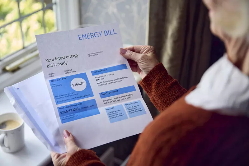 Kiedy rachunki za energię w UK zaczną się obniżać?