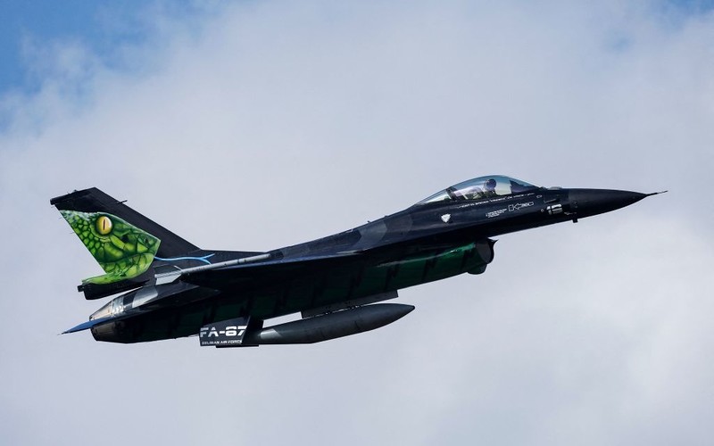 "FT": US will not send F-16s to Ukraine, but "may agree to their transfer by other states"