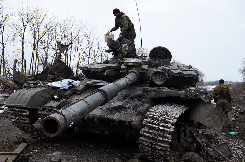 Eksperci: Rosja straciła na wojnie prawie 40 proc. czołgów