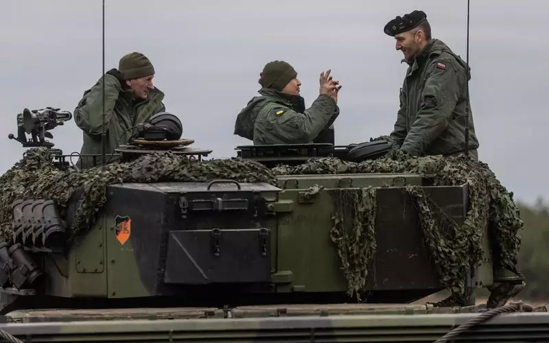 "Daily Telegraph": Polska staje się niezastąpioną potęgą militarną 