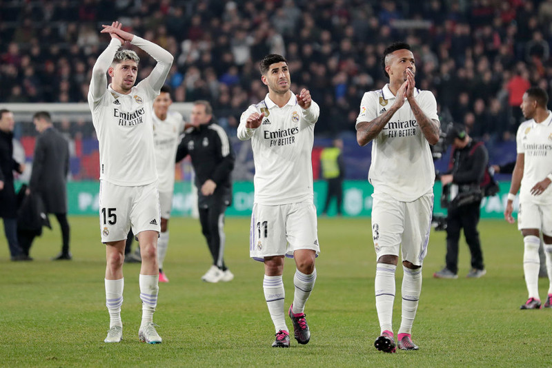 Liga hiszpańska: Real Madryt goni Barcelonę