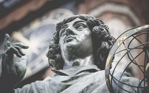 Italy: The press on the 550th anniversary of Copernicus' birth about his connections with Italy