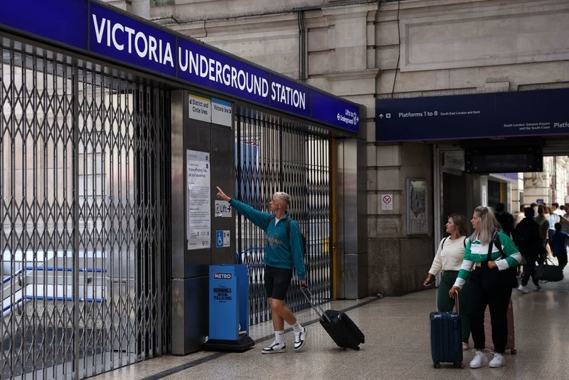 Londyn: Związki zawodowe zapowiedziały strajk maszynistów metra na dzień ogłoszenia budżetu w marcu