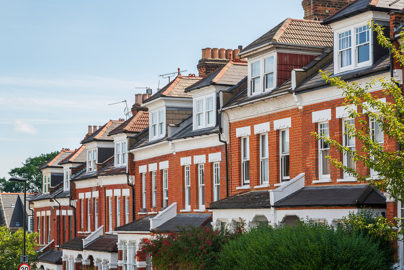 Sadiq Khan and Andy Burnham demand private rent freezes to support millions