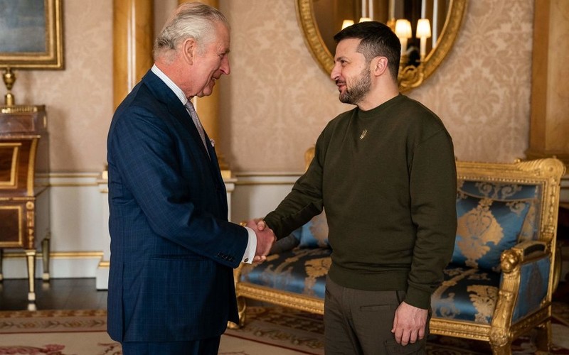King Charles III: The Ukrainian people are suffering unimaginably More about this source text