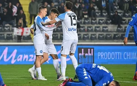 Serie A: Eighth straight win for leading Napoli