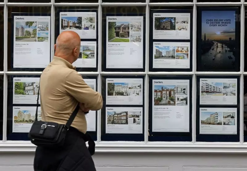 Ceny nieruchomości w UK wykazują "najsilniejszy spadek w skali roku" od ponad 10 lat