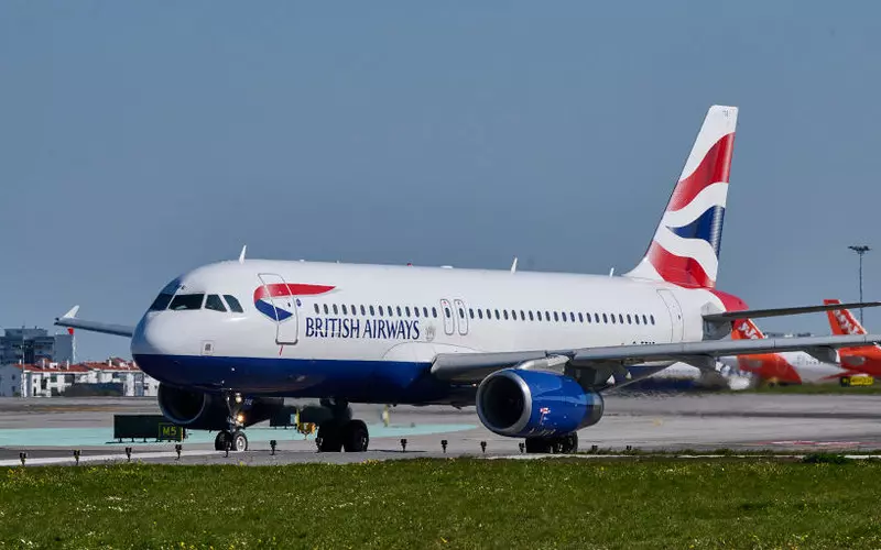 Pasażerowie British Airways mogą stracić łącznie 800 mln GBP za niewykorzystane bilety lotnicze