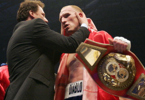 Boxing: Poland's 'Diablo' Włodarczyk to take on Leon Harth