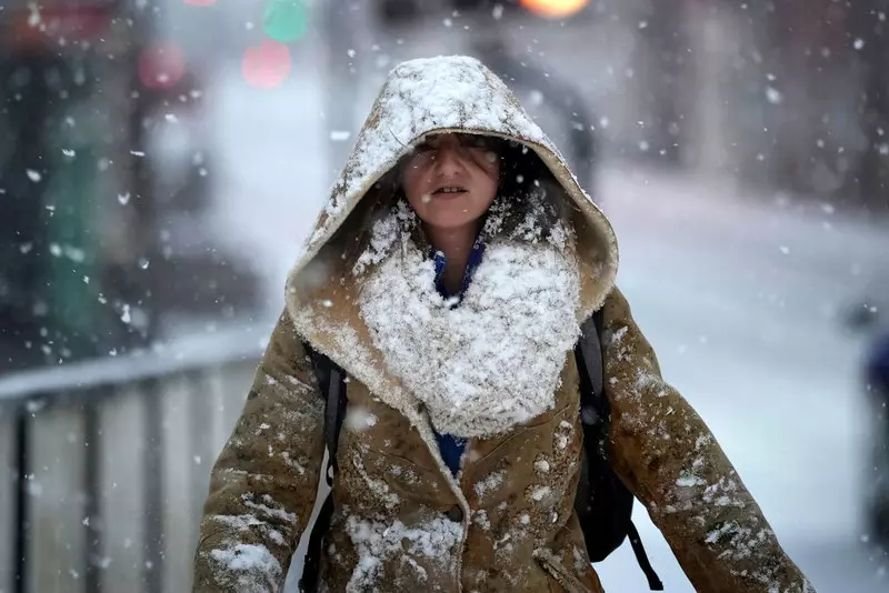Prognoza pogody w UK: Wydano ostrzeżenia przed opadami śniegu i oblodzeniem