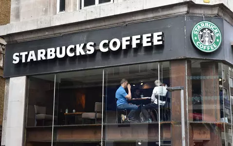 Starbucks commits to Britain with plans for 100 new coffee shops