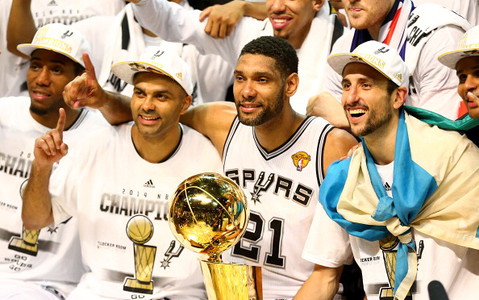 Spurs announce plans to retire Tim Duncan's No. 21 jersey