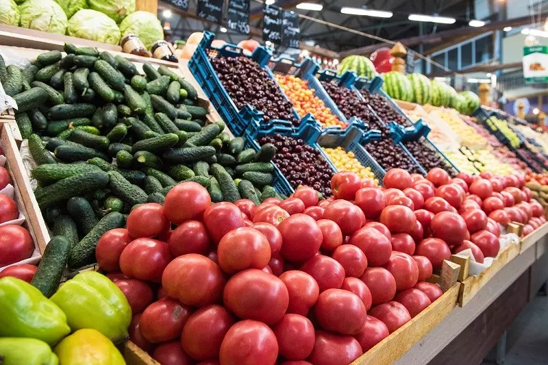 W Hiszpanii "zagadkowy" wzrost cen owoców i warzyw w supermarketach