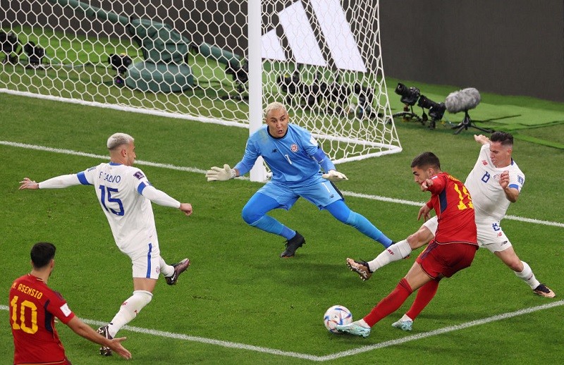 Stoppage time must be added accurately even in one-sided games – FIFA refs chief
