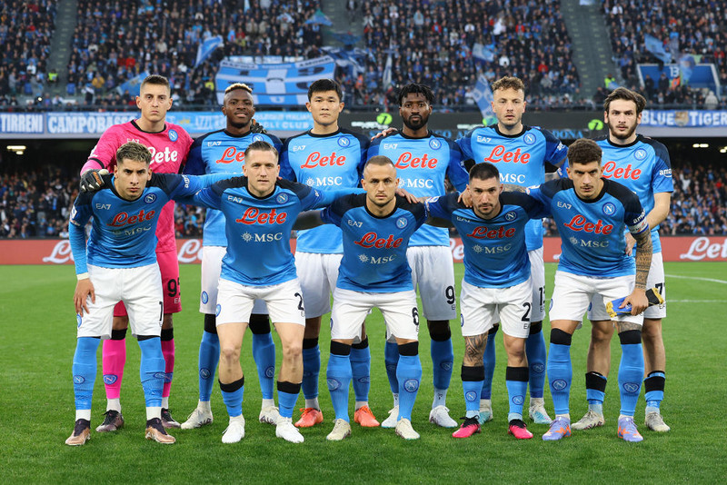 Champions League: Napoli close to promotion, Liverpool's "mission impossible"